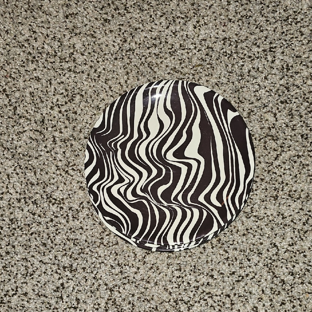4 Privet House Brown and White Swirl Pattern Plates